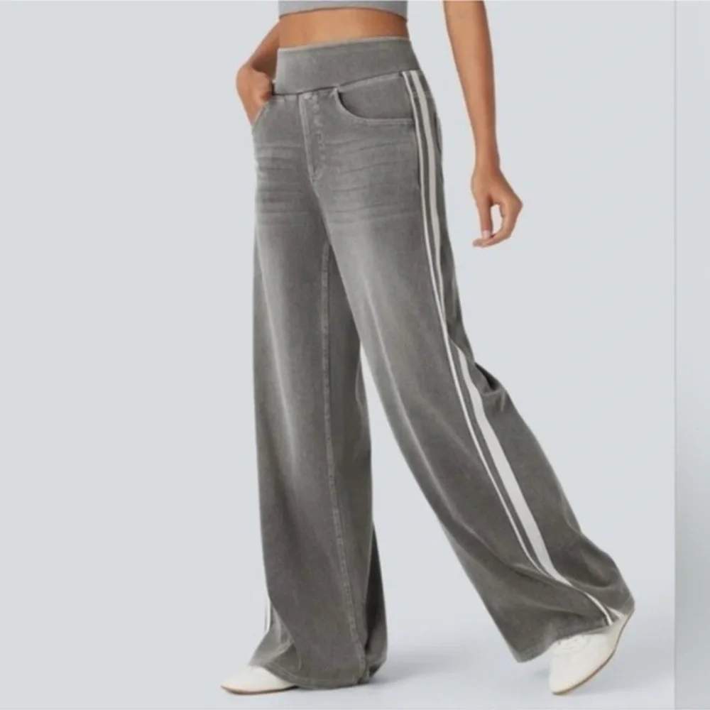 👖 Halara Halara Flex High Waisted Stripe Wide
Leg Jeans with Pockets - Picture 4 of 11